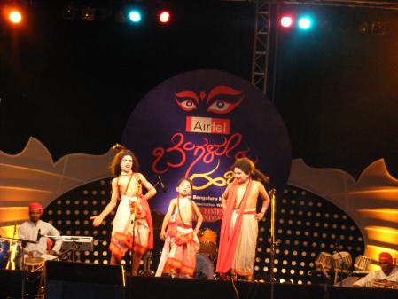 Child artists perform during the grand finale of Habba
